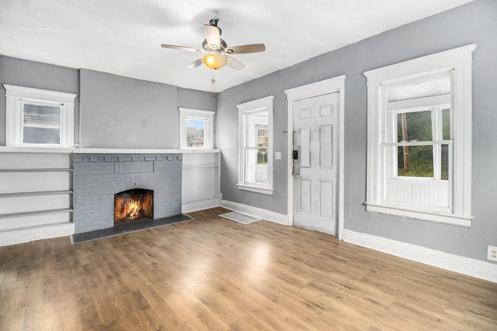1850 S Burdick Street Kalamazoo City MI 49001