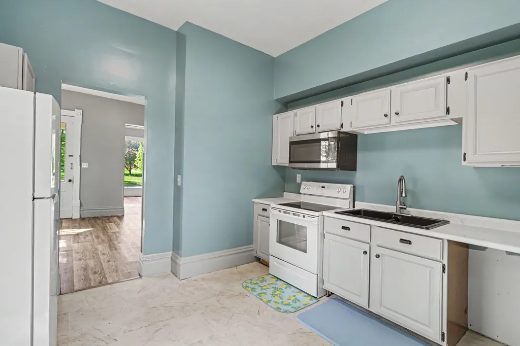 114 Irwin Avenue Albion City MI 49224