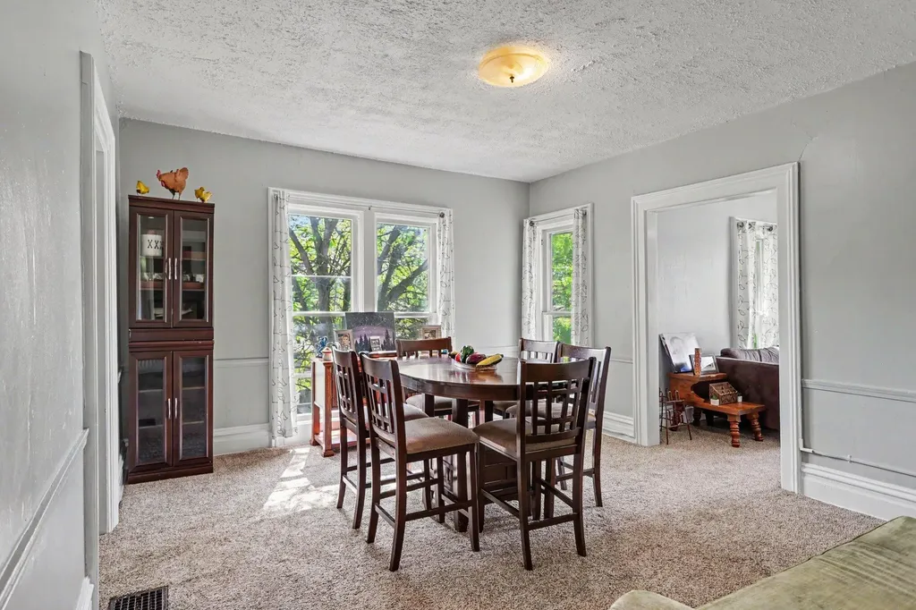 114 Irwin Avenue Albion City MI 49224