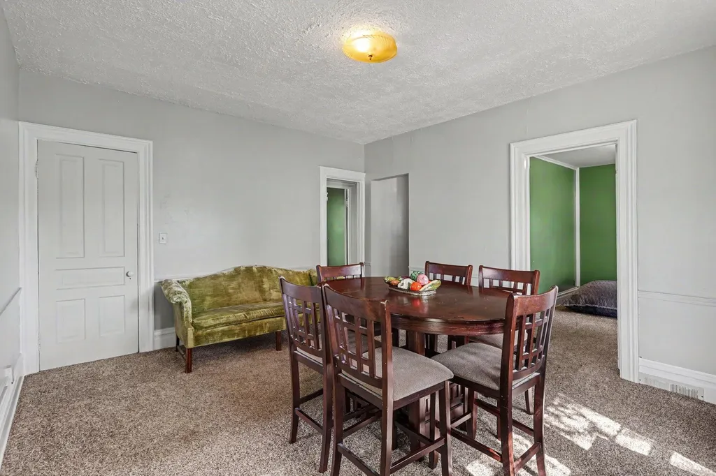 114 Irwin Avenue Albion City MI 49224