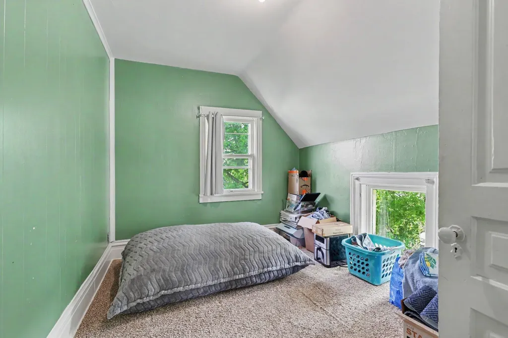 114 Irwin Avenue Albion City MI 49224
