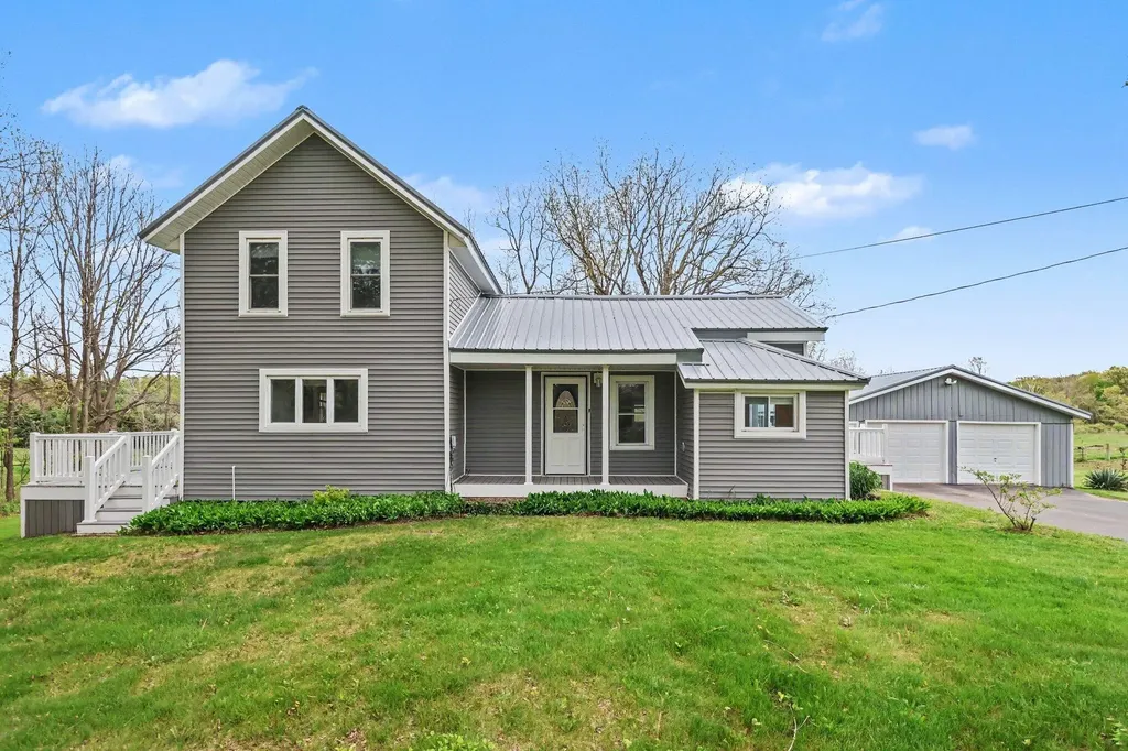 6975 S Clark Road Maple Grove Township MI 49073