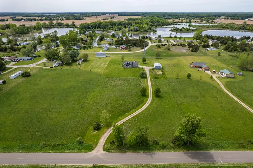1881 9 Mile Road Burlington Township MI 49094