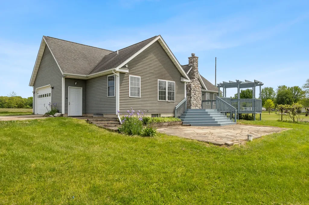 1881 9 Mile Road Burlington Township MI 49094