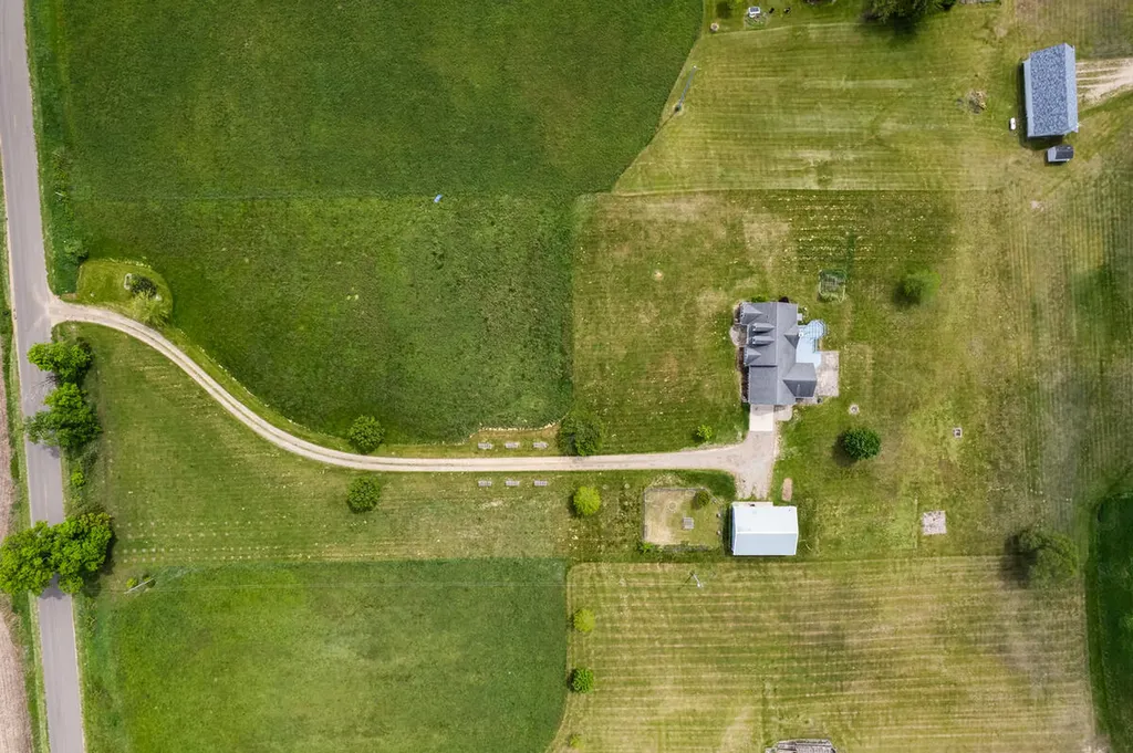1881 9 Mile Road Burlington Township MI 49094