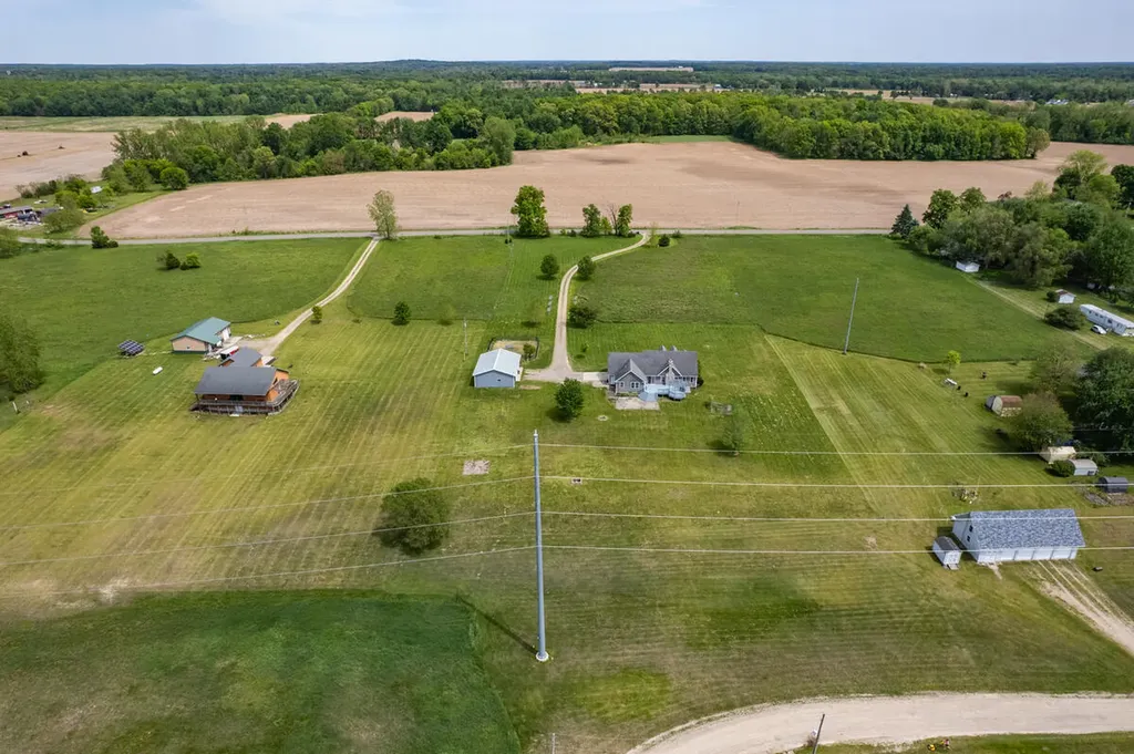 1881 9 Mile Road Burlington Township MI 49094