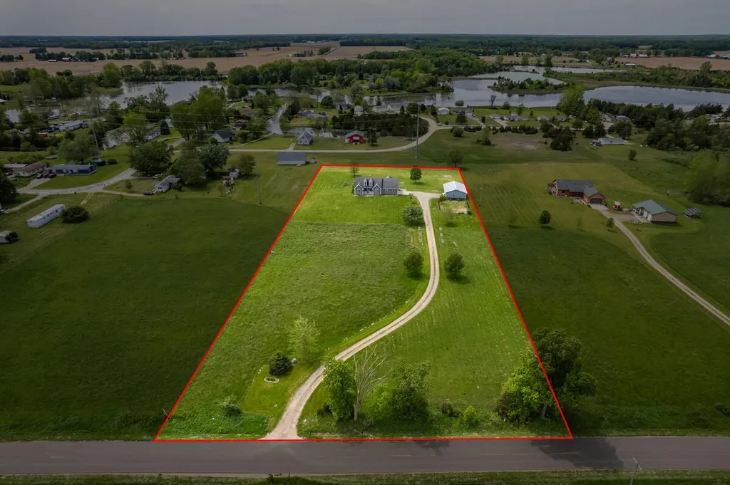 1881 9 Mile Road Burlington Township MI 49094
