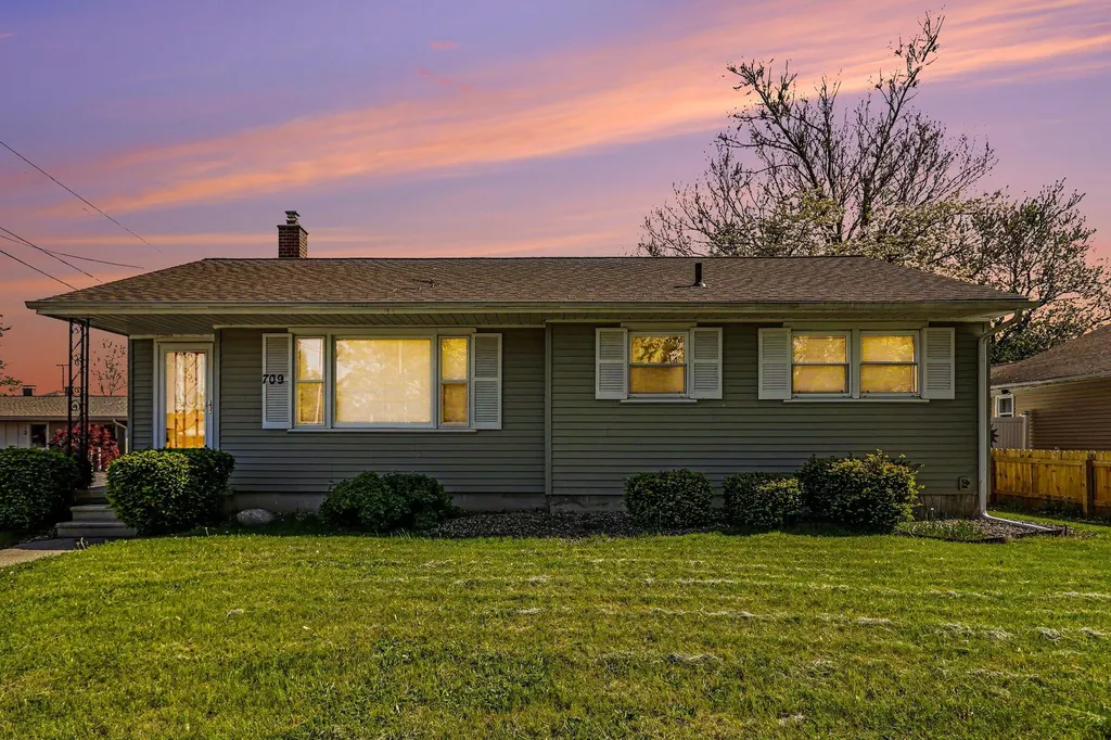 709 W Highland Boulevard Battle Creek City MI 49015