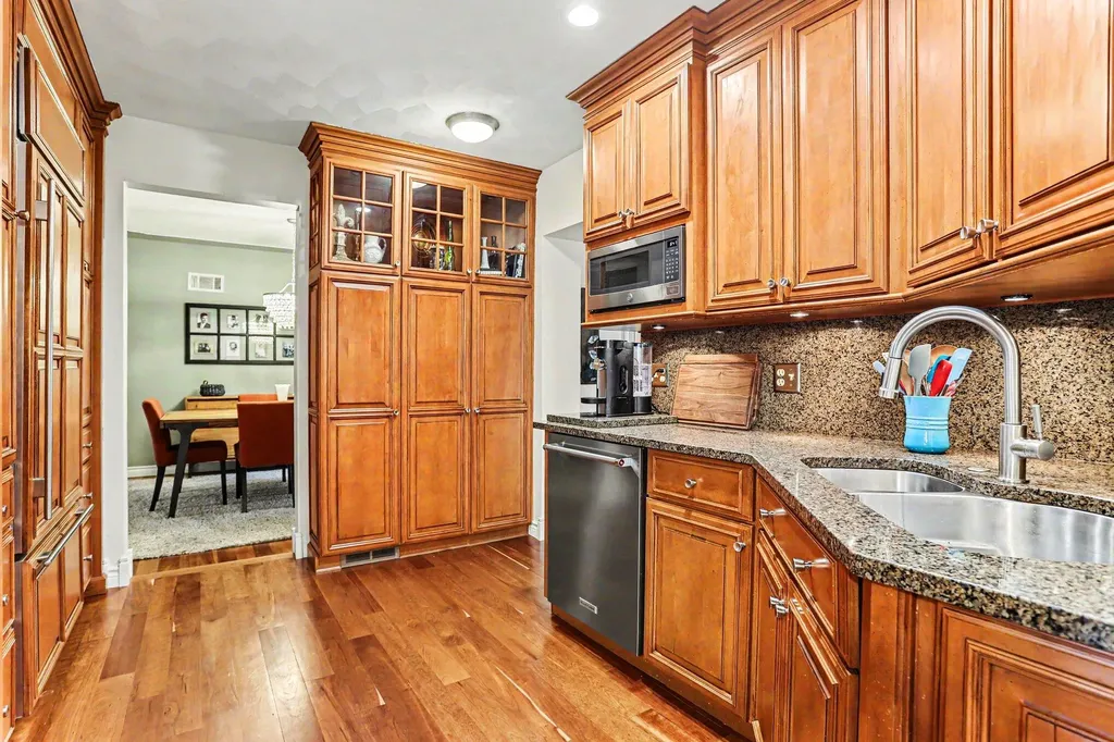 754 N Kalamazoo Avenue Marshall Township MI 49068