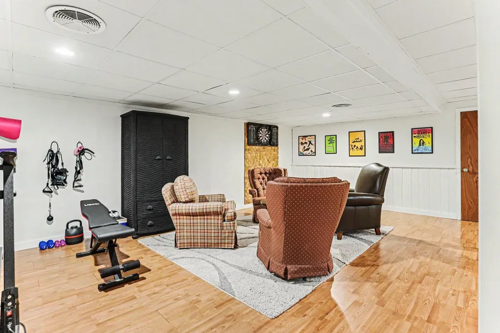 754 N Kalamazoo Avenue Marshall Township MI 49068