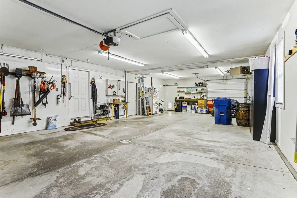 754 N Kalamazoo Avenue Marshall Township MI 49068