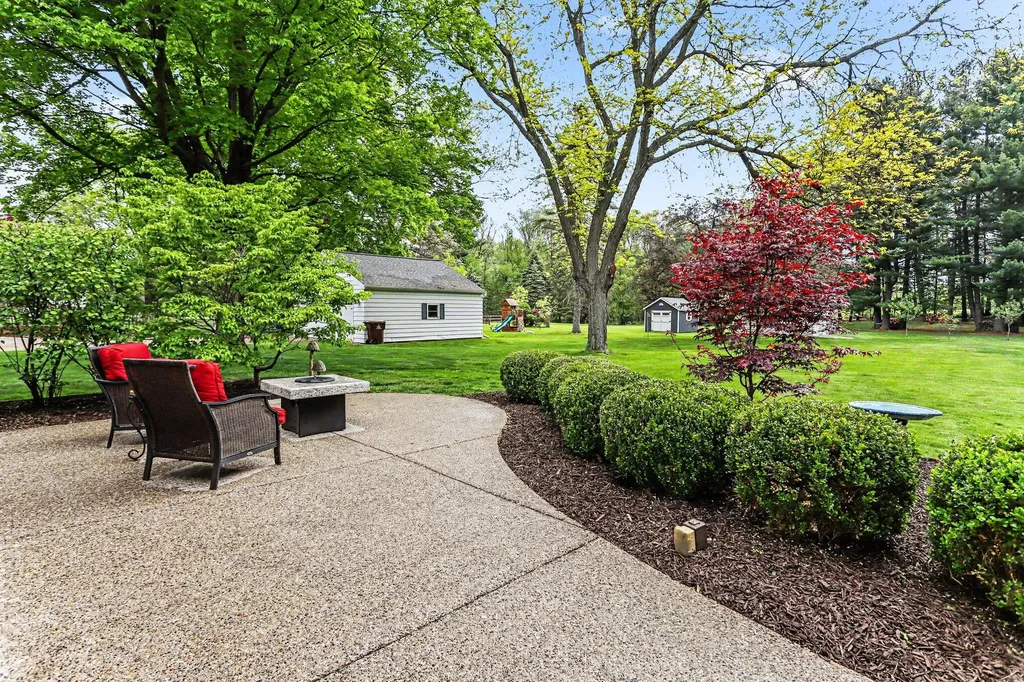 754 N Kalamazoo Avenue Marshall Township MI 49068