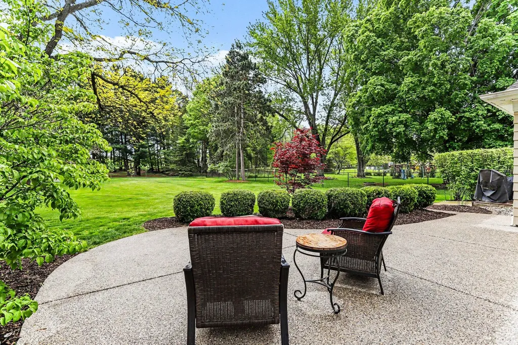 754 N Kalamazoo Avenue Marshall Township MI 49068
