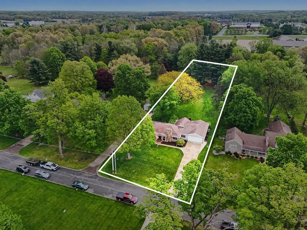 754 N Kalamazoo Avenue Marshall Township MI 49068