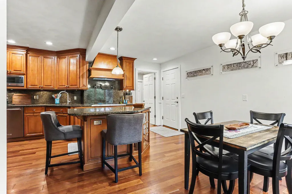 754 N Kalamazoo Avenue Marshall Township MI 49068