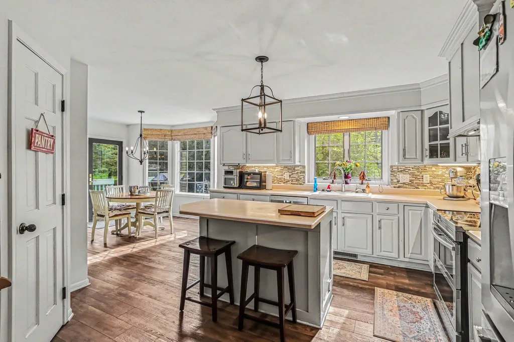 15632 Katherine Trail Marshall Township MI 49068
