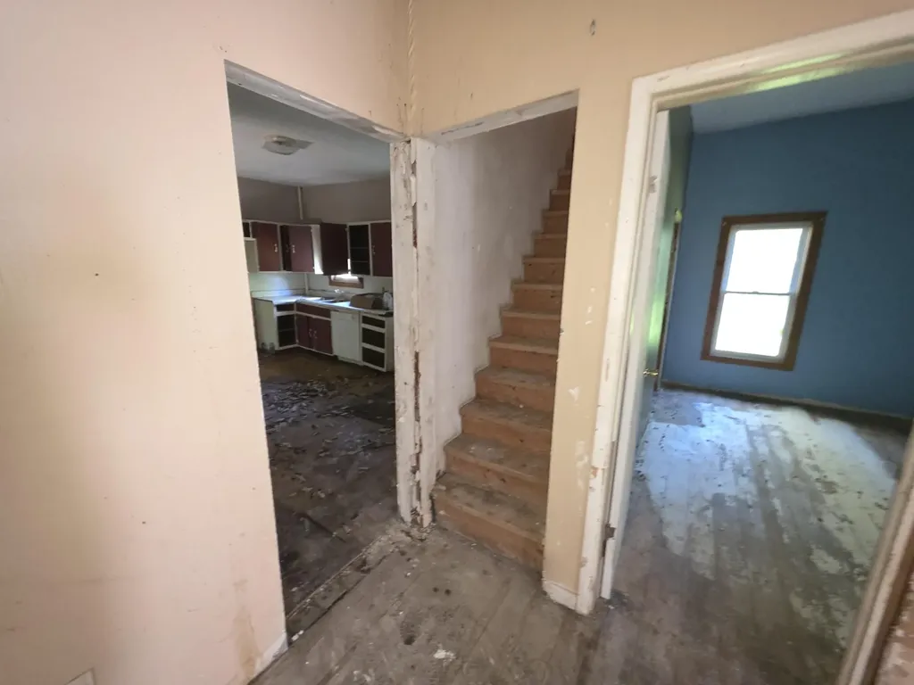 206 S Berrien Street Albion City MI 49224