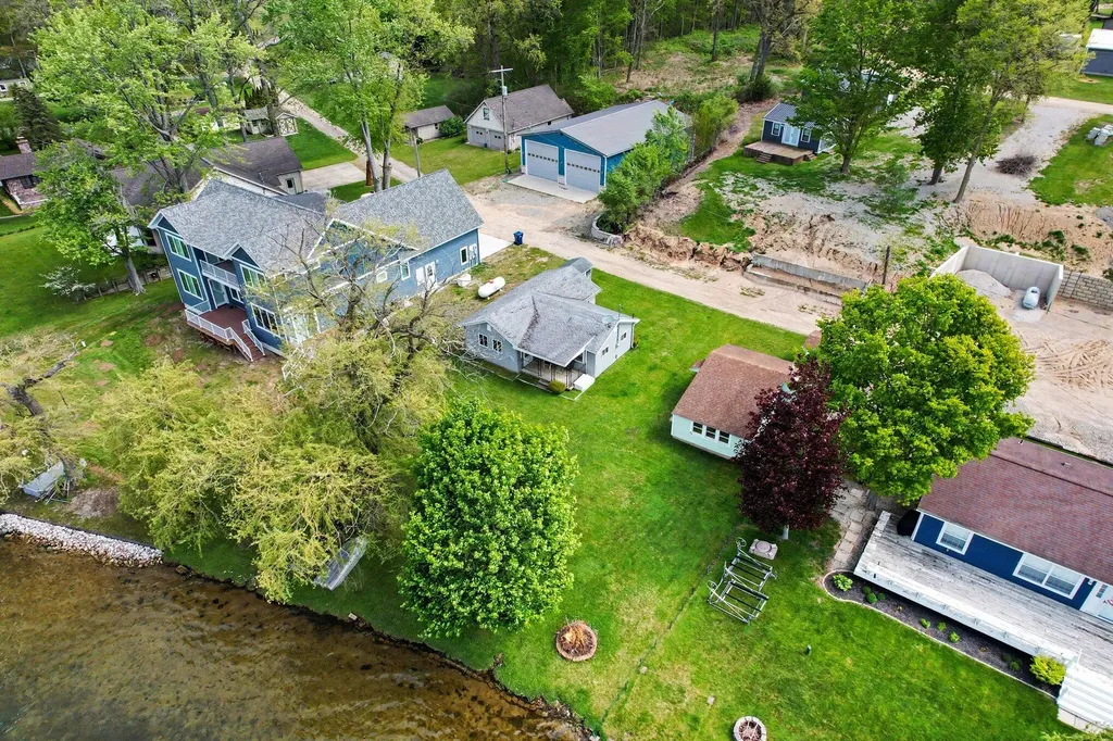 3070 Lake Drive Reading Township MI 49274