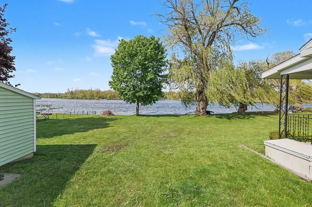 3070 Lake Drive Reading Township MI 49274