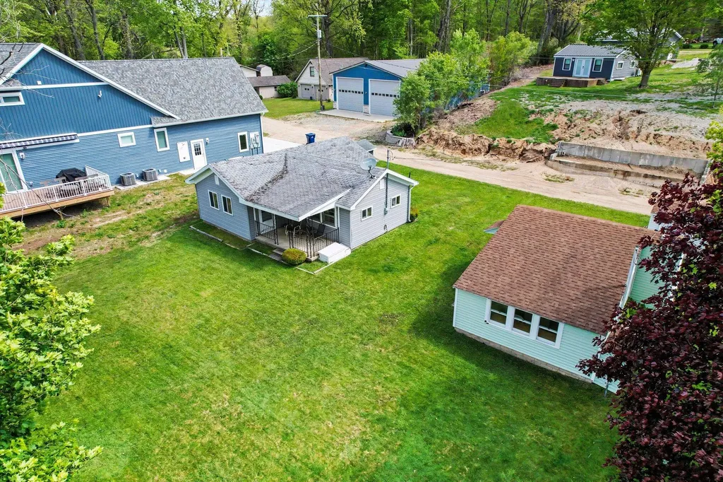 3070 Lake Drive Reading Township MI 49274