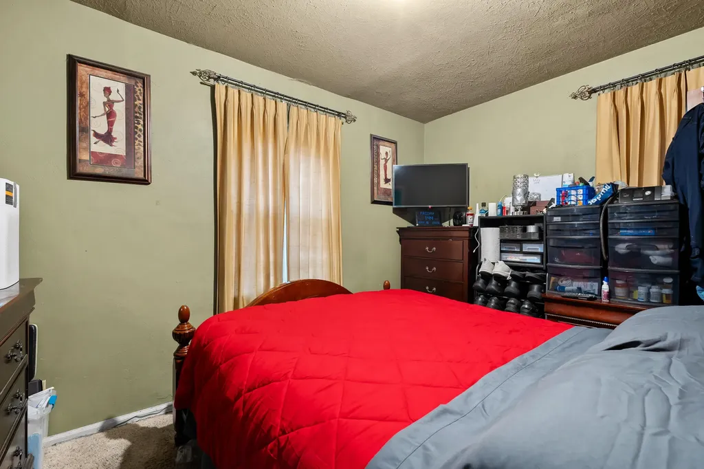157 Redner Avenue Battle Creek City MI 49037