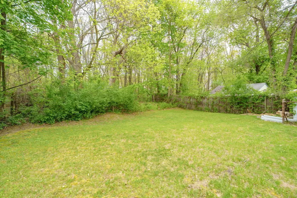 157 Redner Avenue Battle Creek City MI 49037