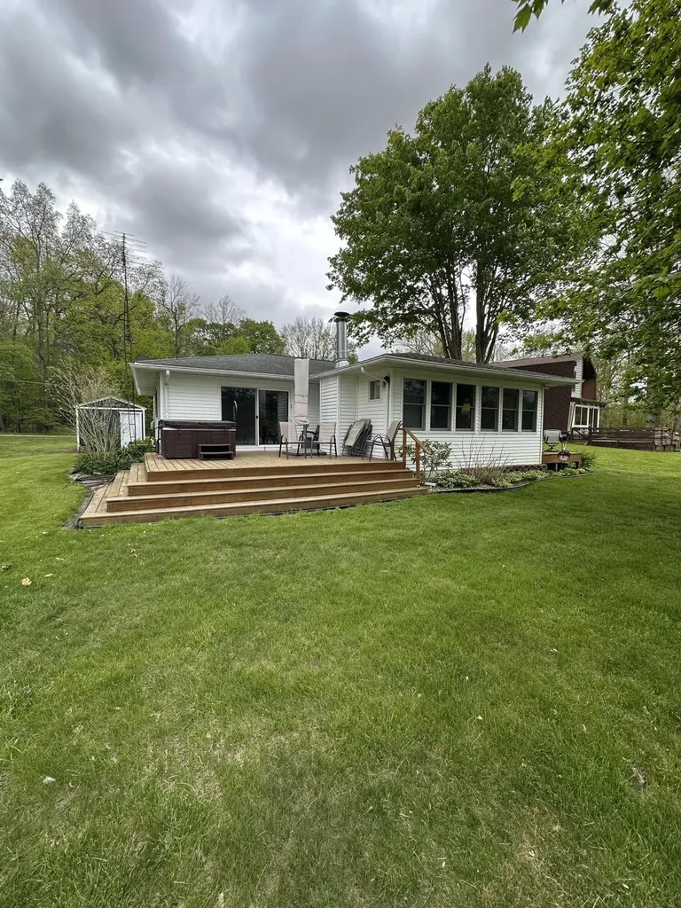 2611 Nottawa Lake Drive Tekonsha Township MI 49068