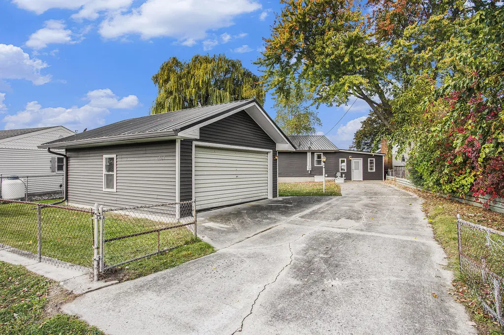 6867 Debralyn Drive Tuscola Township MI 48767