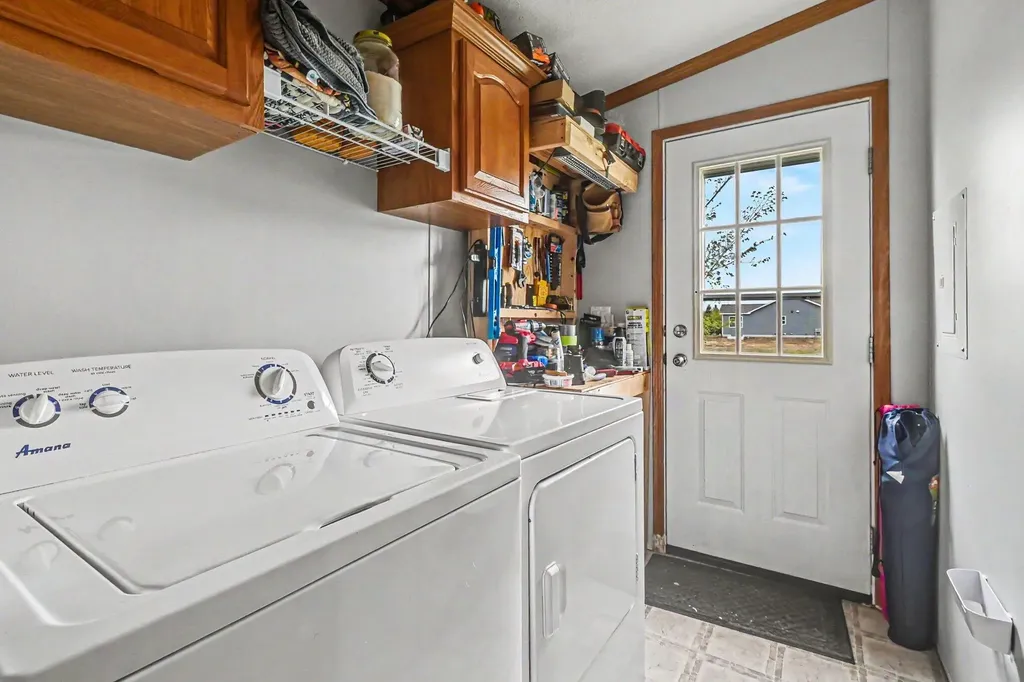 10952 Frost Road Danby Township MI 48875