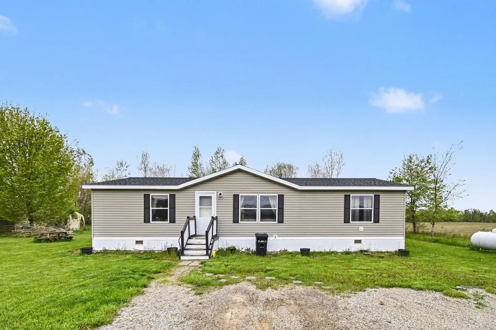 10952 Frost Road Danby Township MI 48875