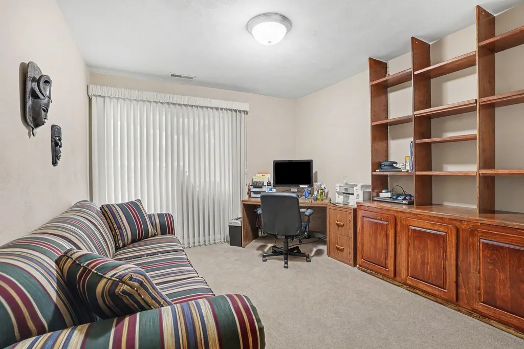355 W Columbia Avenue W Battle Creek City MI 49015