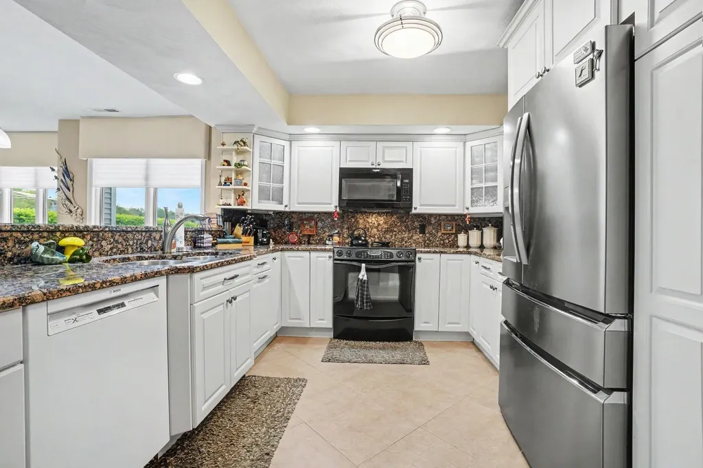 355 W Columbia Avenue W Battle Creek City MI 49015