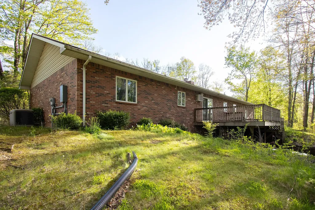 23457 M-78 Pennfield Charter Township MI 49017