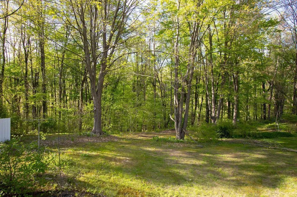 23457 M-78 Pennfield Charter Township MI 49017