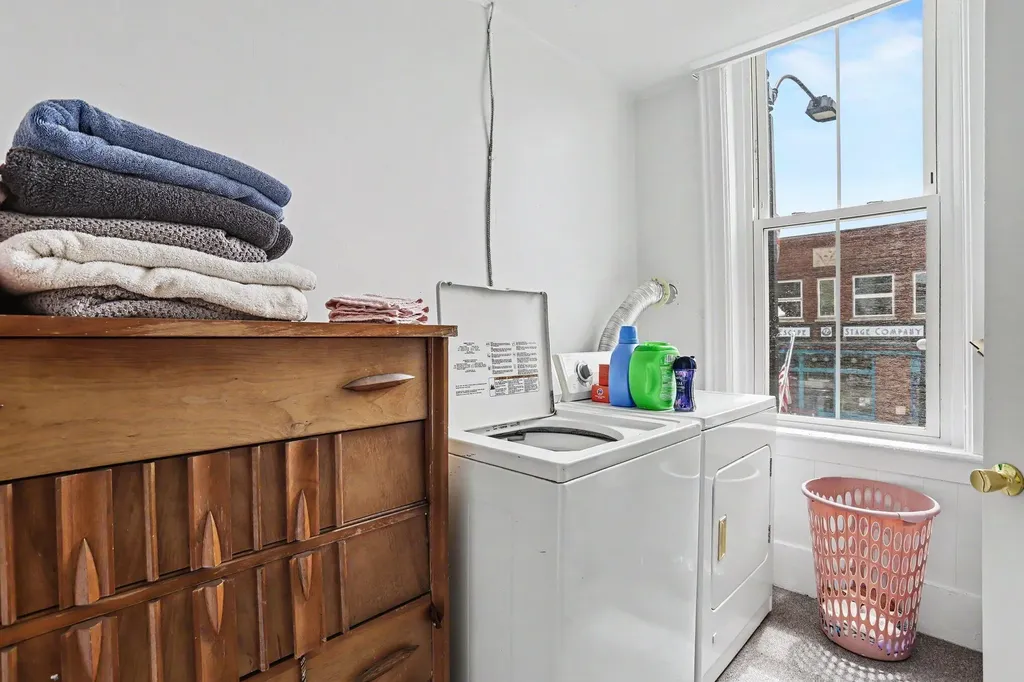 103 E Michigan Marshall City MI 49068
