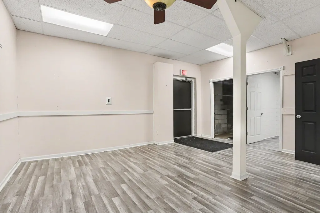 103 E Michigan Marshall City MI 49068