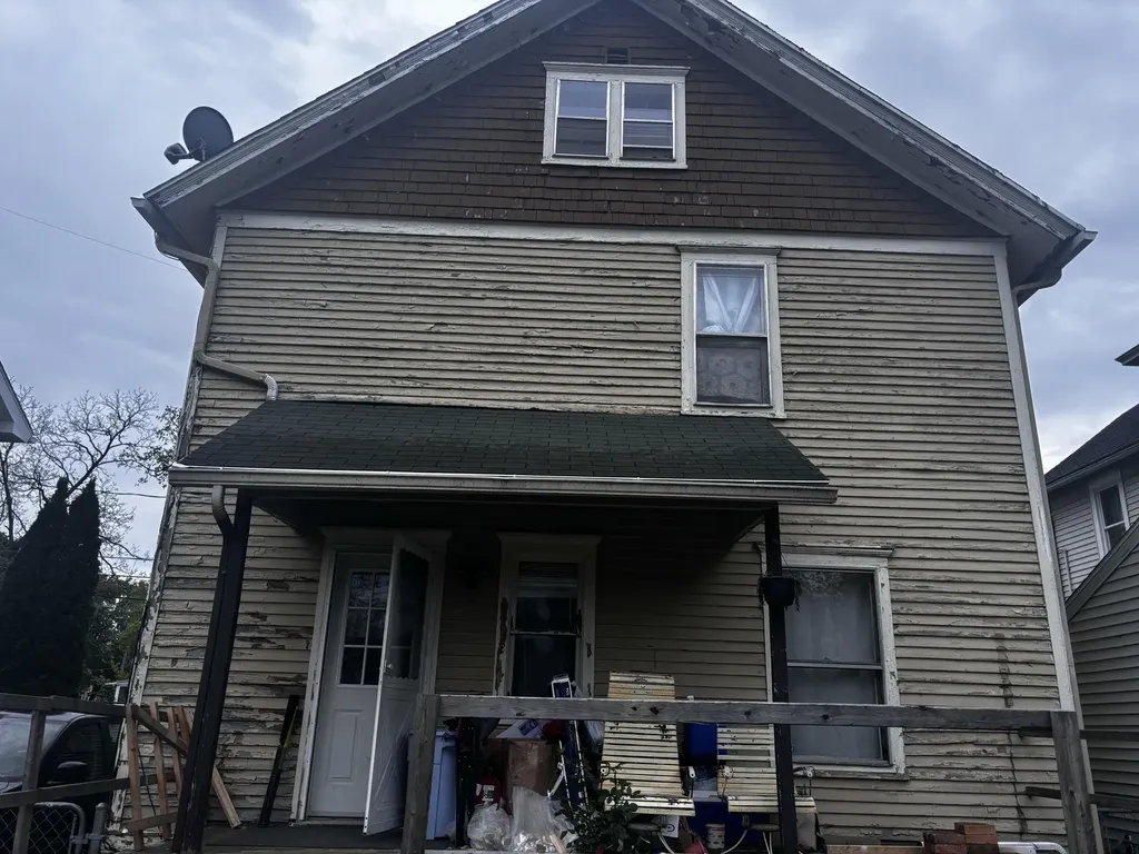 604 Bidwell Street Albion City MI 49224