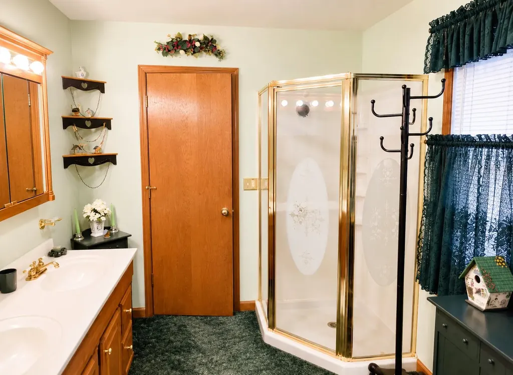 722 Golden Avenue Emmett Charter Township MI 49014