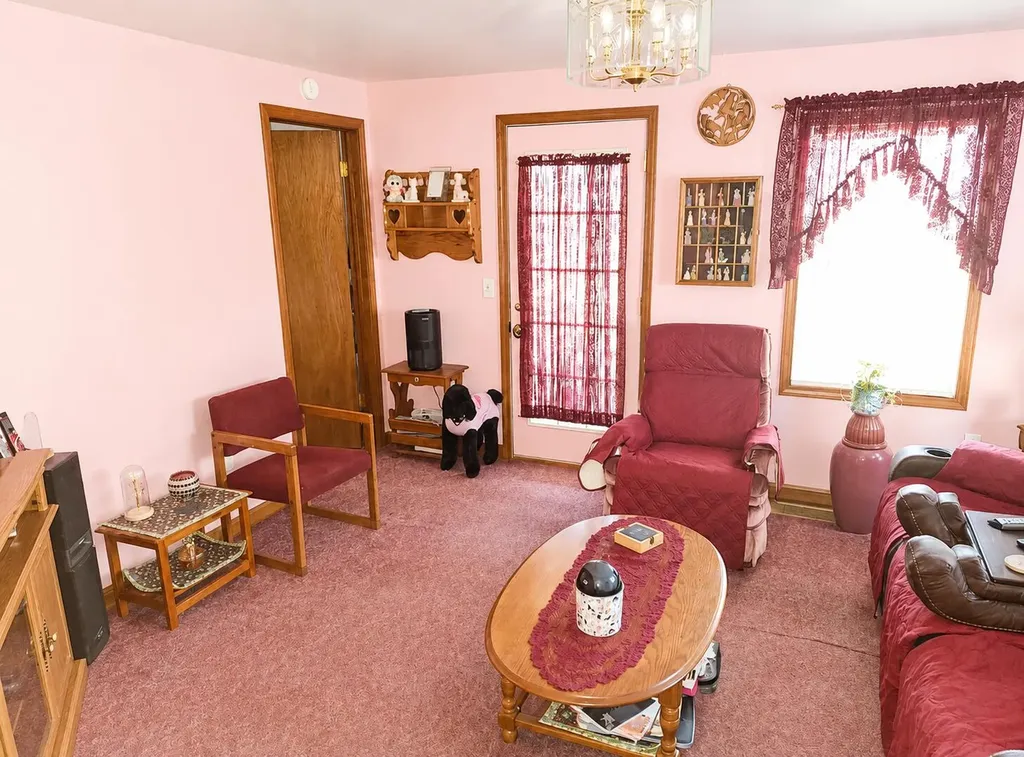 722 Golden Avenue Emmett Charter Township MI 49014