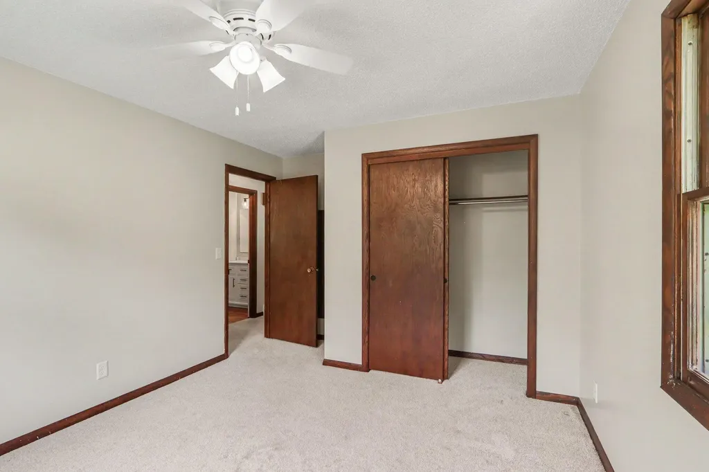 16711 Cd Avenue E Ross Township MI 49012