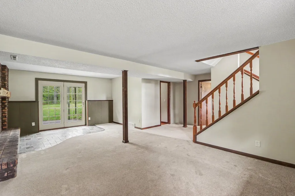 16711 Cd Avenue E Ross Township MI 49012