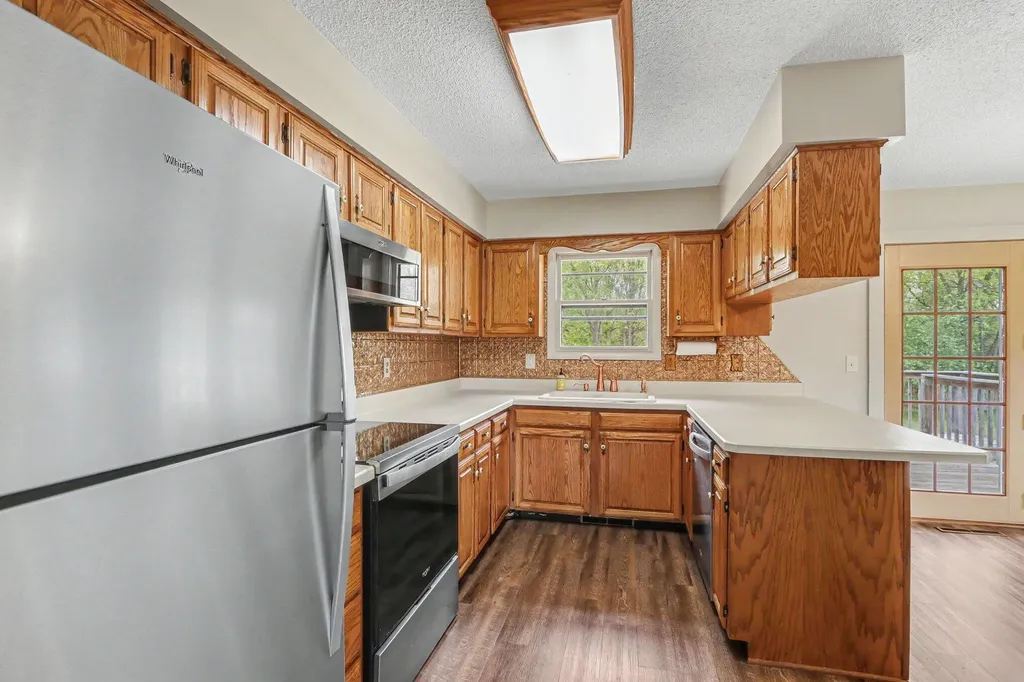16711 Cd Avenue E Ross Township MI 49012