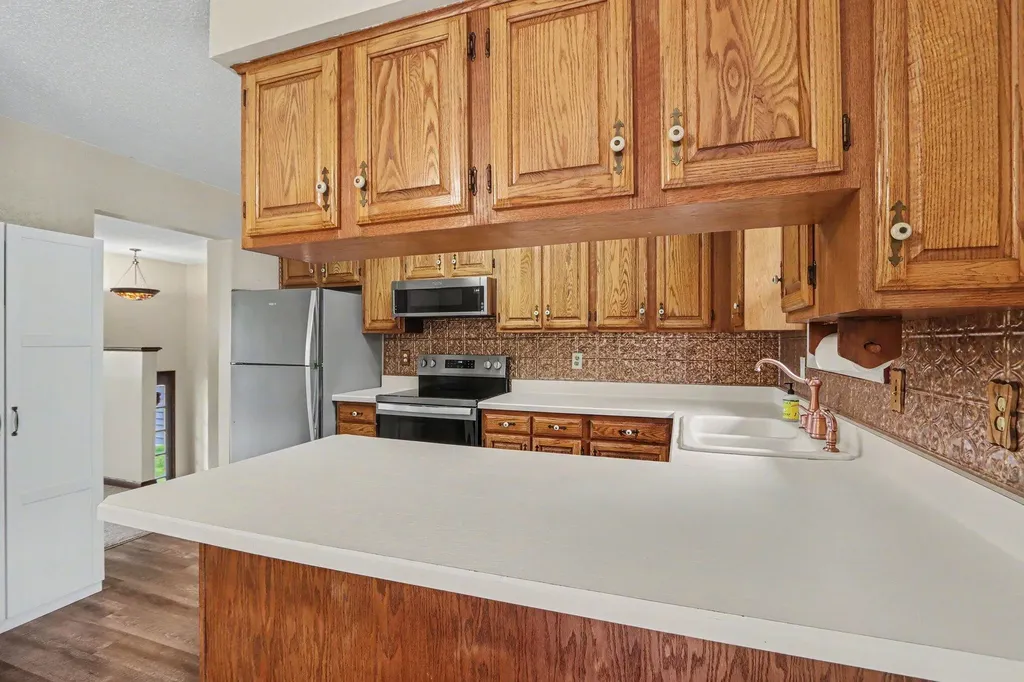 16711 Cd Avenue E Ross Township MI 49012