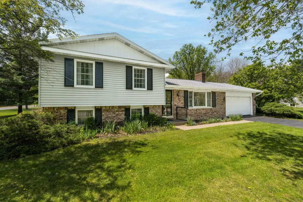 301 Sherman Drive Marshall City MI 49068