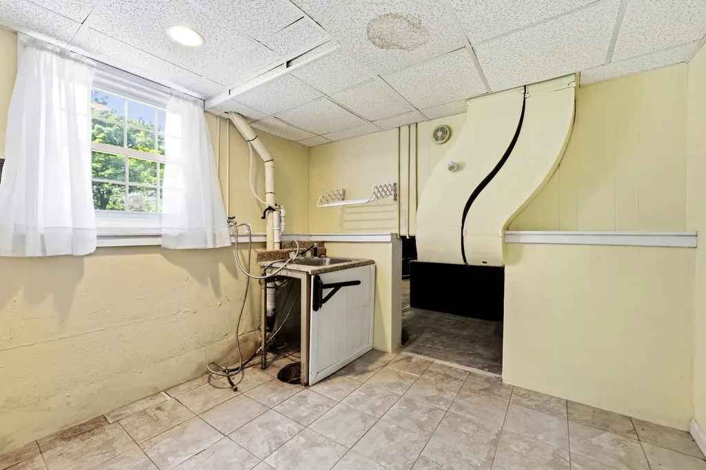 301 Sherman Drive Marshall City MI 49068