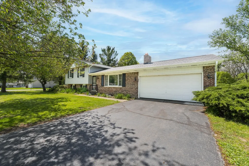 301 Sherman Drive Marshall City MI 49068