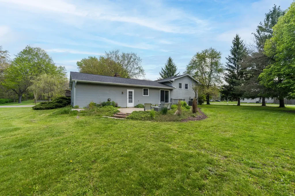 301 Sherman Drive Marshall City MI 49068