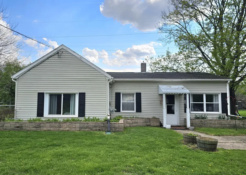 583 Shirley Drive Blackman Charter Township MI 49202