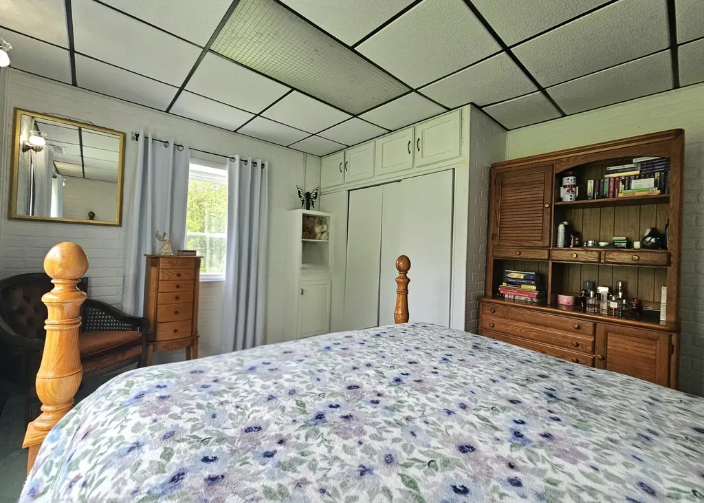 583 Shirley Drive Blackman Charter Township MI 49202