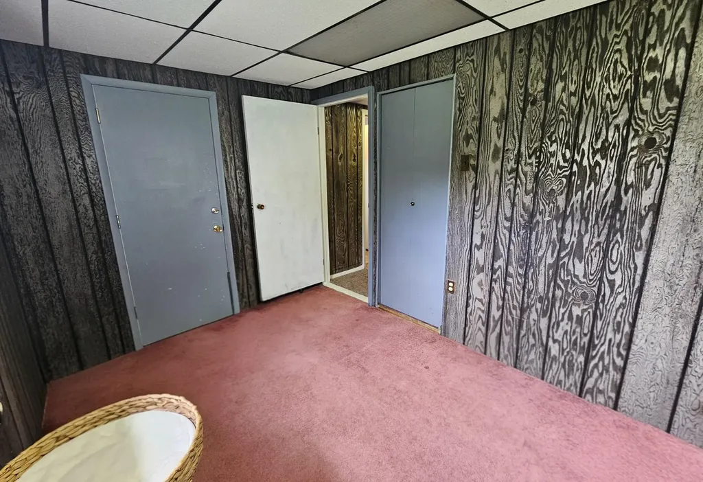 583 Shirley Drive Blackman Charter Township MI 49202